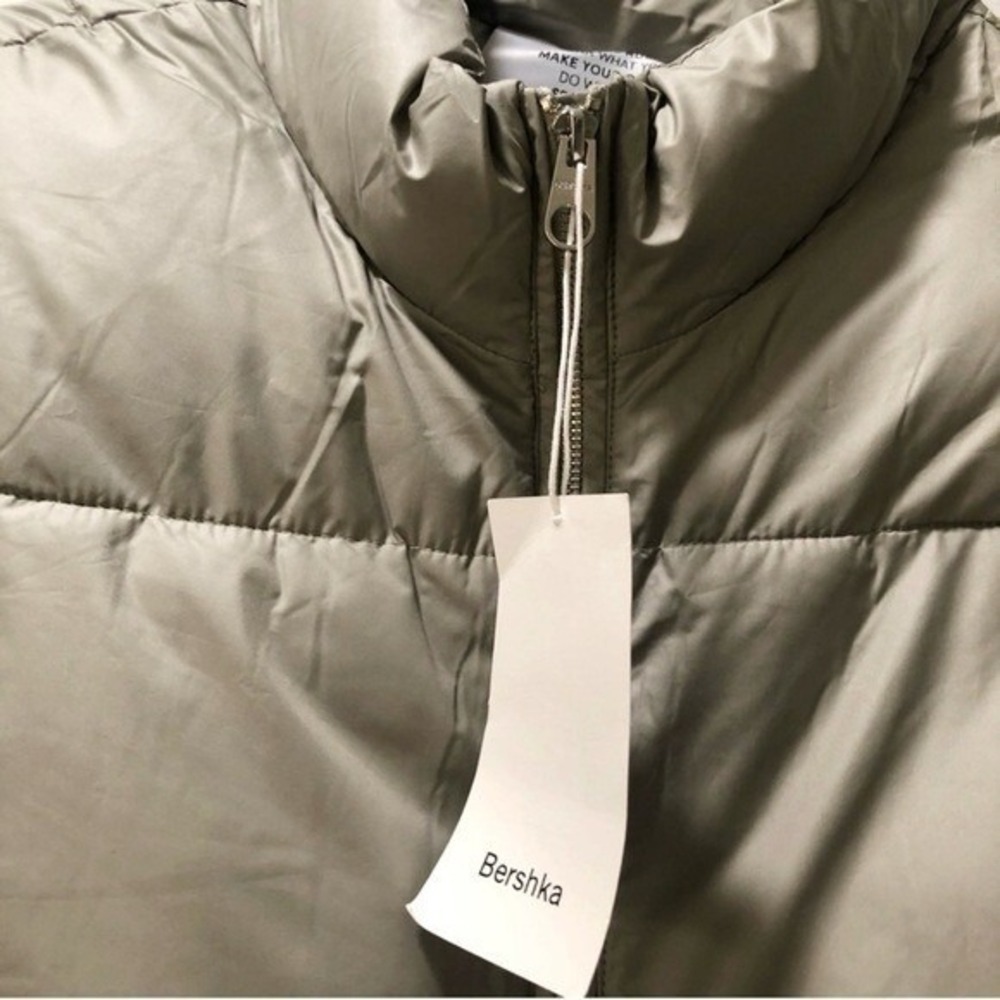 Bershka Women's Green Puffer Jacket -‎ Size XL - Picture 3 of 6